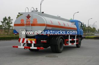 Fuel Oil Tank Truck 12600L , Dongfeng Chassis Transport Fuel Tanker Truck 4x2